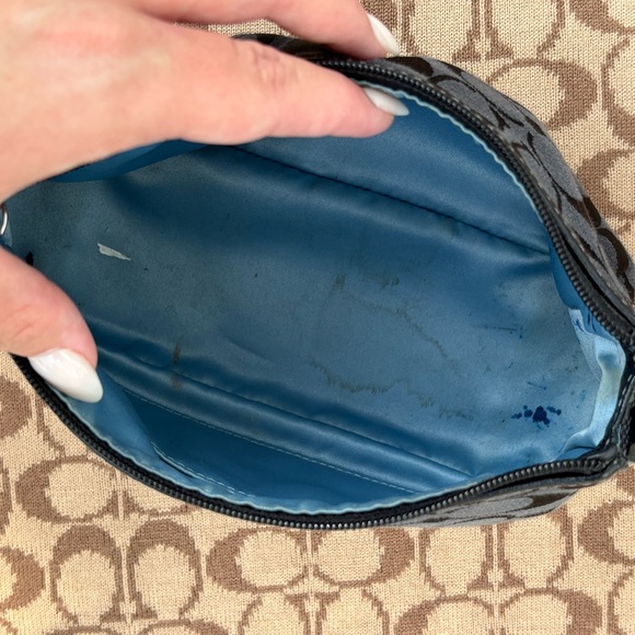 Coach Handbag - Picture 8 of 10